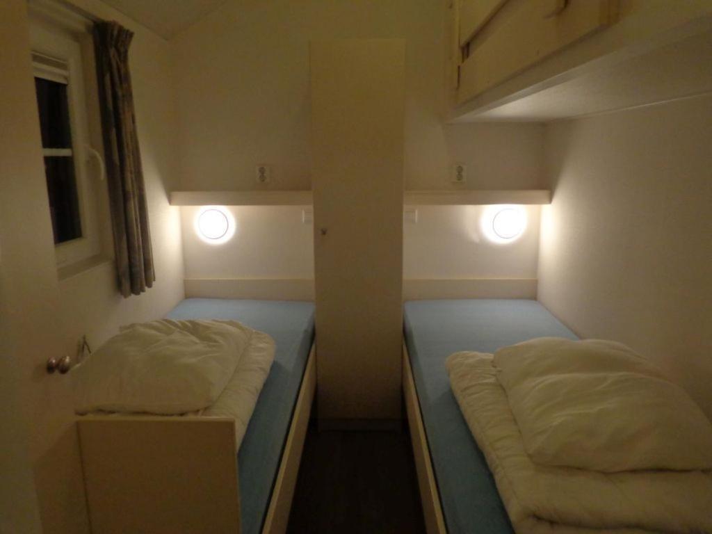Lodge 6 personen camping de Molenhof Reutum Buitenkant foto